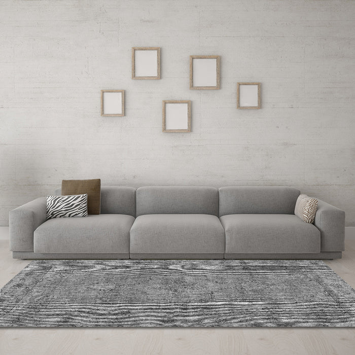 Machine Washable Persian Gray Traditional Rug in a Living Room,, wshtr3433gry