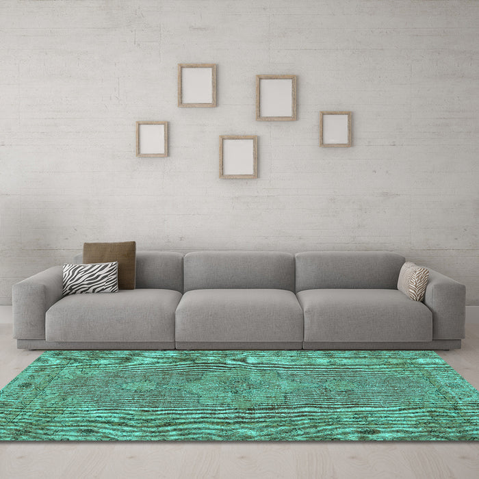 Machine Washable Persian Turquoise Traditional Area Rugs in a Living Room,, wshtr3433turq