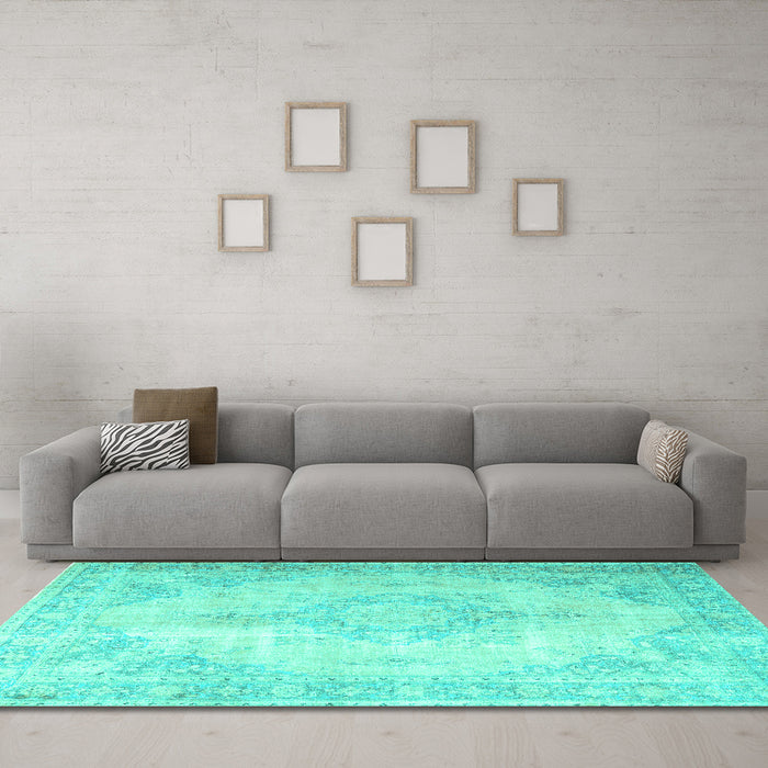 Machine Washable Persian Turquoise Traditional Area Rugs in a Living Room,, wshtr3436turq