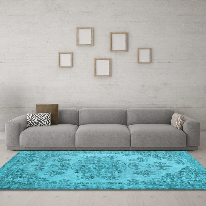 Machine Washable Persian Light Blue Traditional Rug in a Living Room, wshtr3437lblu