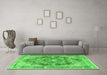 Machine Washable Persian Green Traditional Area Rugs in a Living Room,, wshtr3438grn