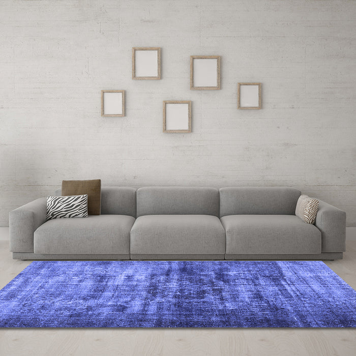 Machine Washable Persian Blue Traditional Rug in a Living Room, wshtr3439blu