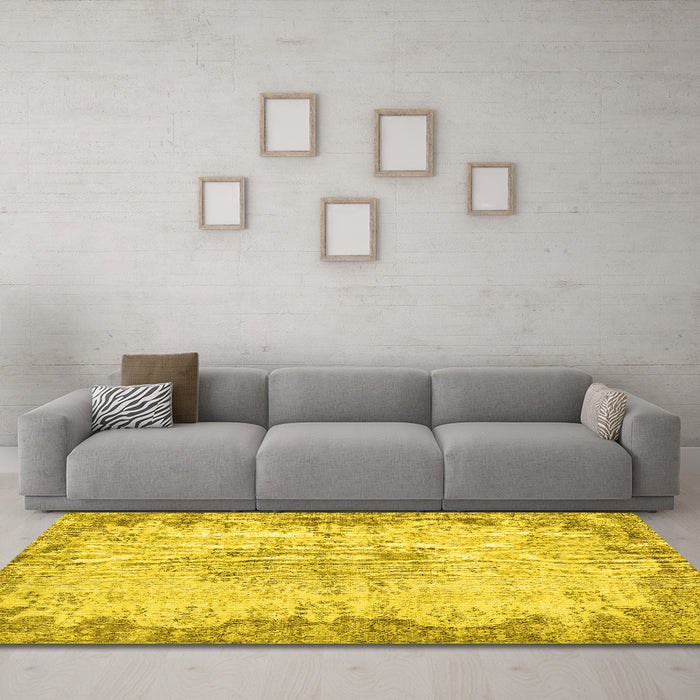 Machine Washable Persian Yellow Traditional Rug in a Living Room, wshtr3441yw