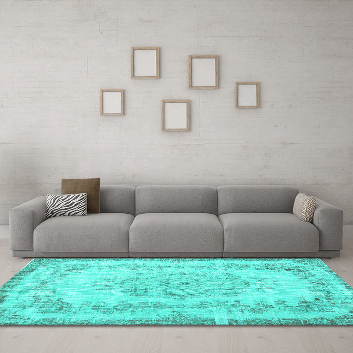 Machine Washable Persian Turquoise Traditional Area Rugs in a Living Room,, wshtr3442turq