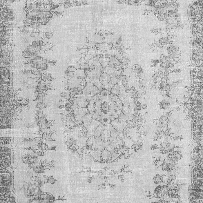 Serging Thickness of Machine Washable Persian Gray Traditional Rug, wshtr3442gry