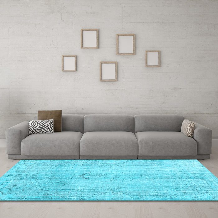 Machine Washable Persian Light Blue Traditional Rug in a Living Room, wshtr3445lblu