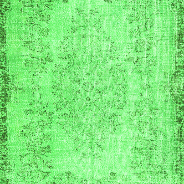 Serging Thickness of Machine Washable Persian Green Traditional Area Rugs, wshtr3447grn