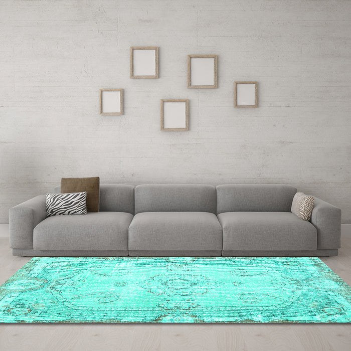 Machine Washable Persian Turquoise Traditional Area Rugs in a Living Room,, wshtr3450turq