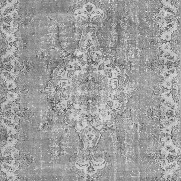 Serging Thickness of Machine Washable Medallion Gray Traditional Rug, wshtr3452gry