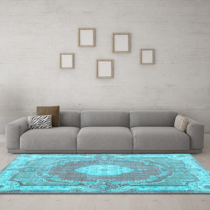 Machine Washable Persian Light Blue Traditional Rug in a Living Room, wshtr3453lblu