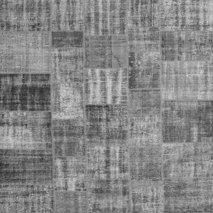 Serging Thickness of Persian Gray Traditional Rug, tr3454gry