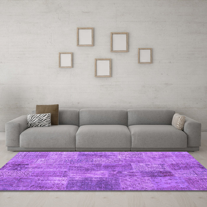 Machine Washable Persian Purple Traditional Area Rugs in a Living Room, wshtr3456pur