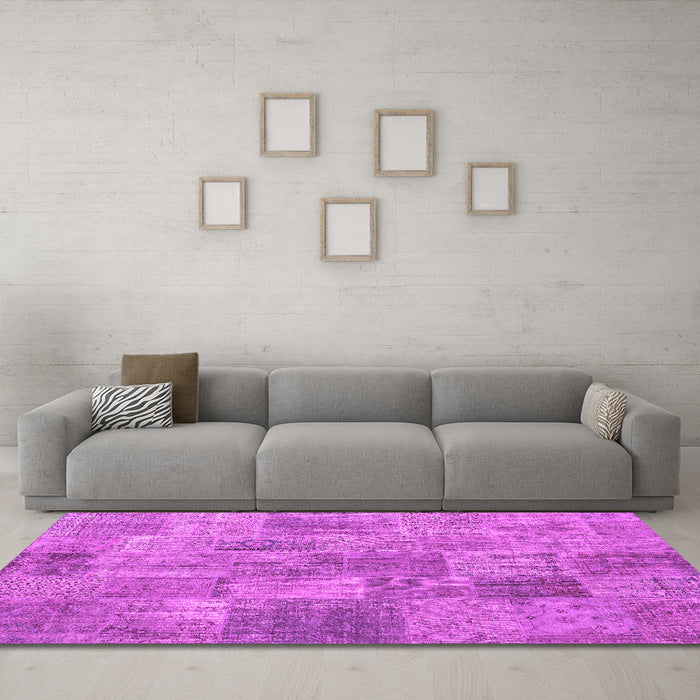 Machine Washable Persian Pink Traditional Rug in a Living Room, wshtr3456pnk