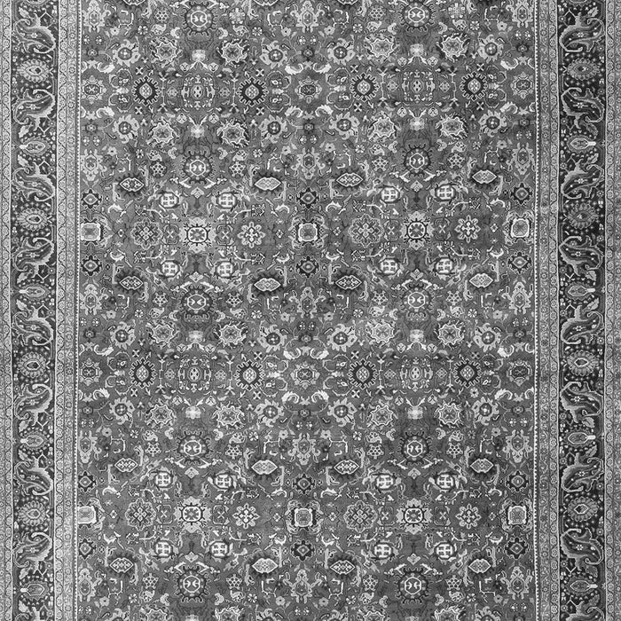 Serging Thickness of Machine Washable Persian Gray Traditional Rug, wshtr3461gry