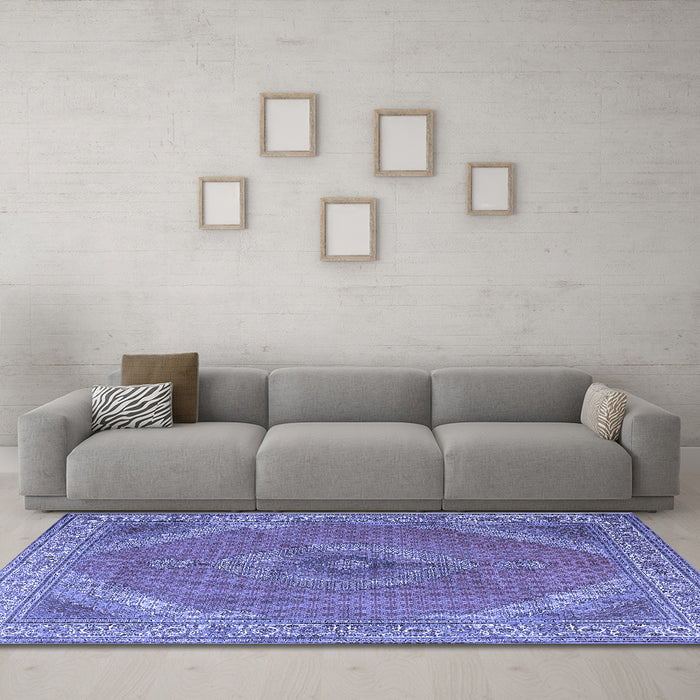 Machine Washable Persian Blue Traditional Rug in a Living Room, wshtr3469blu