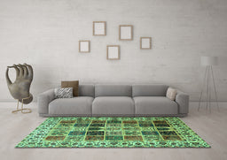 Machine Washable Persian Turquoise Traditional Area Rugs in a Living Room,, wshtr3476turq