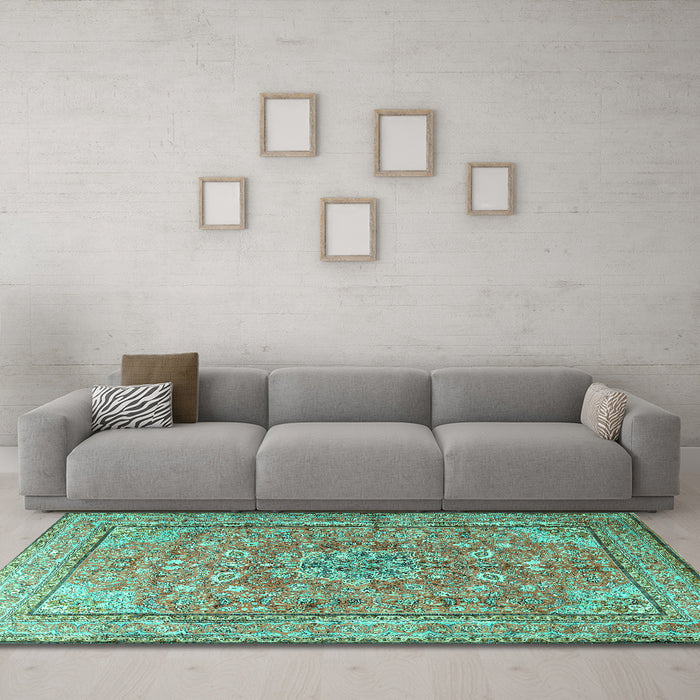 Machine Washable Persian Turquoise Traditional Area Rugs in a Living Room,, wshtr3477turq