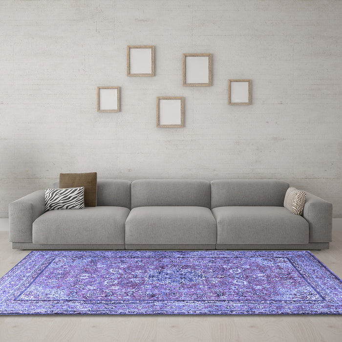 Machine Washable Persian Blue Traditional Rug in a Living Room, wshtr3477blu