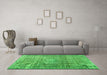 Machine Washable Persian Green Traditional Area Rugs in a Living Room,, wshtr3479grn