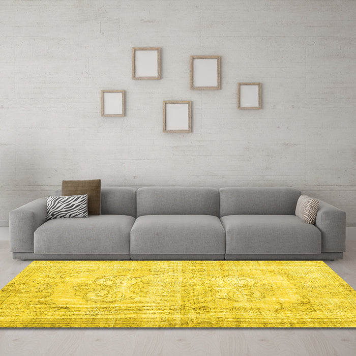 Machine Washable Persian Yellow Traditional Rug in a Living Room, wshtr3480yw