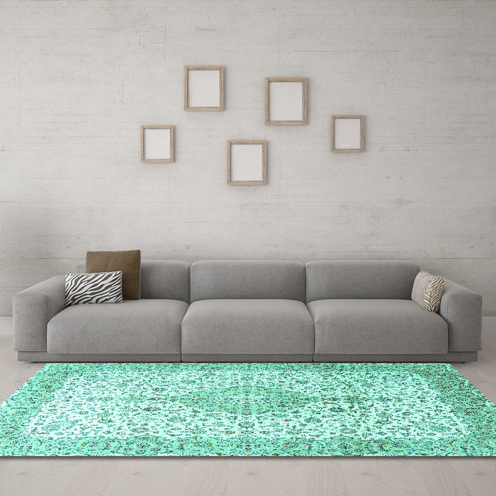 Machine Washable Persian Turquoise Traditional Area Rugs in a Living Room,, wshtr3481turq