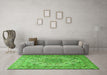 Machine Washable Persian Green Traditional Area Rugs in a Living Room,, wshtr3485grn