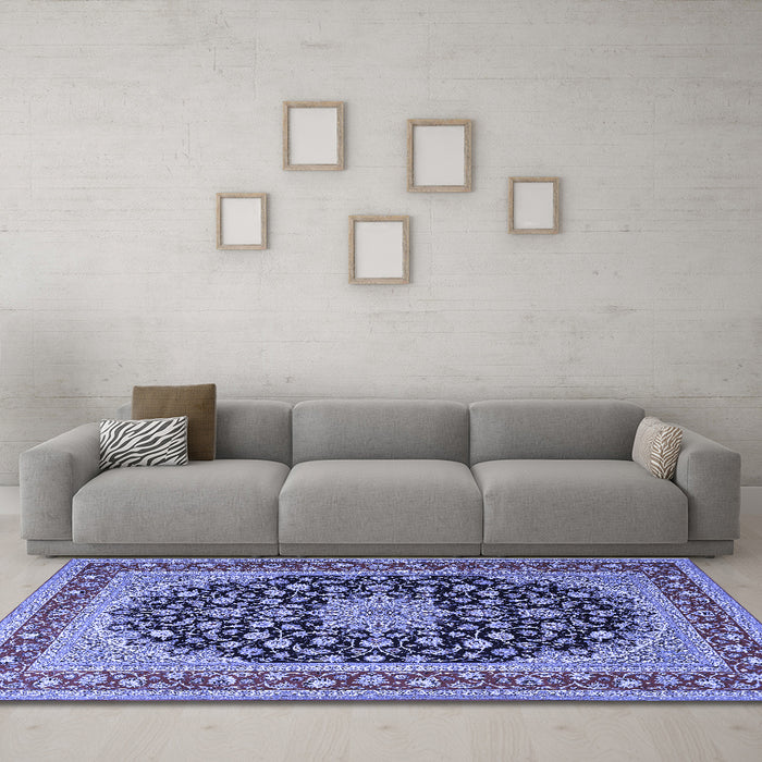 Machine Washable Medallion Blue Traditional Rug in a Living Room, wshtr3486blu