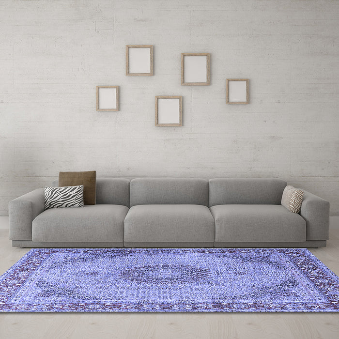 Machine Washable Medallion Blue Traditional Rug in a Living Room, wshtr3487blu