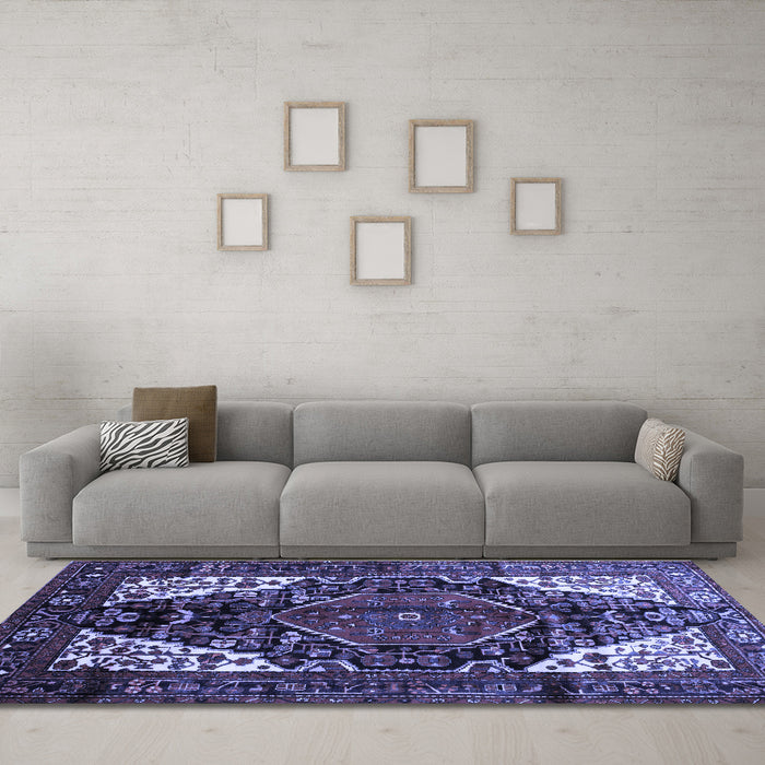 Machine Washable Persian Blue Traditional Rug in a Living Room, wshtr348blu
