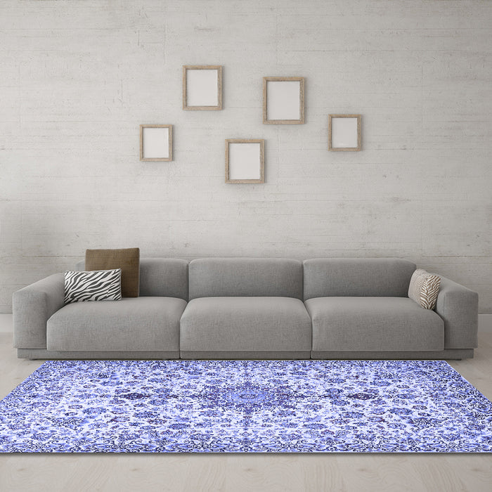 Machine Washable Persian Blue Traditional Rug in a Living Room, wshtr3495blu