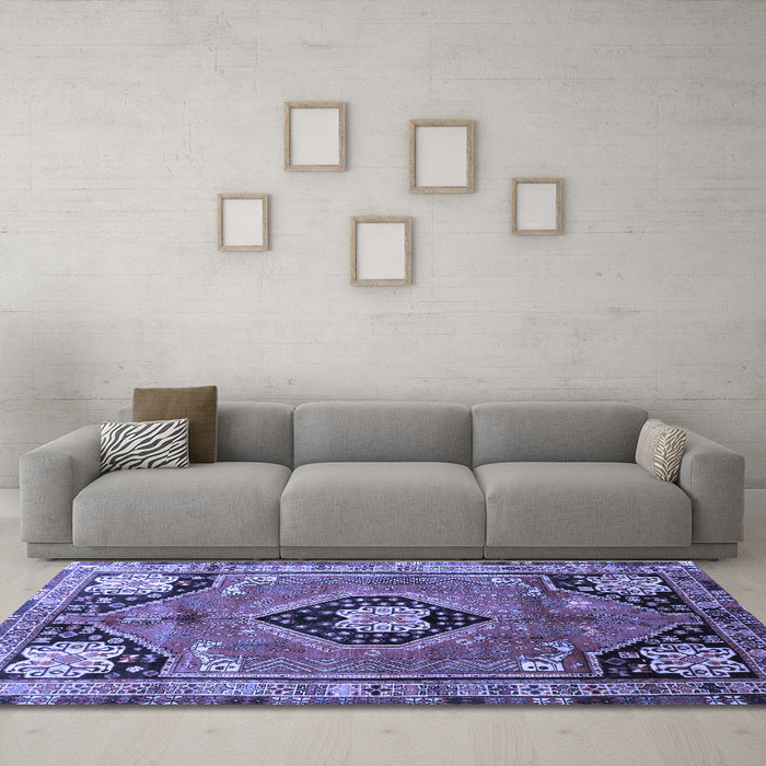 Machine Washable Persian Blue Traditional Rug in a Living Room, wshtr34blu