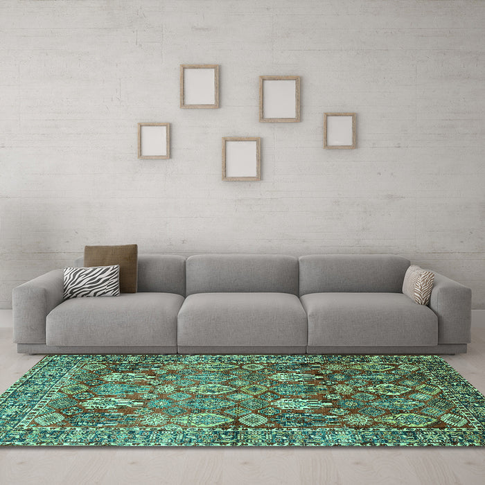 Machine Washable Persian Turquoise Traditional Area Rugs in a Living Room,, wshtr350turq