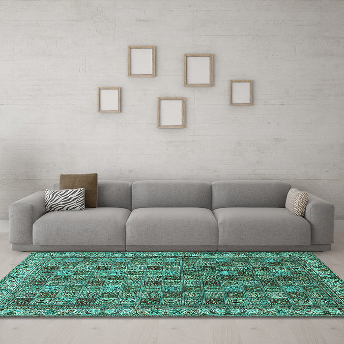 Machine Washable Persian Turquoise Traditional Area Rugs in a Living Room,, wshtr3512turq