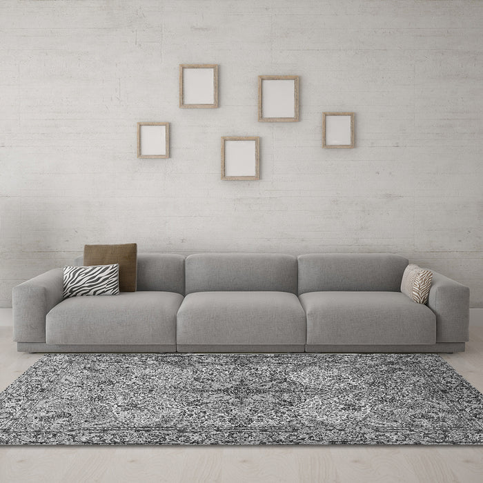 Machine Washable Animal Gray Traditional Rug in a Living Room,, wshtr3514gry