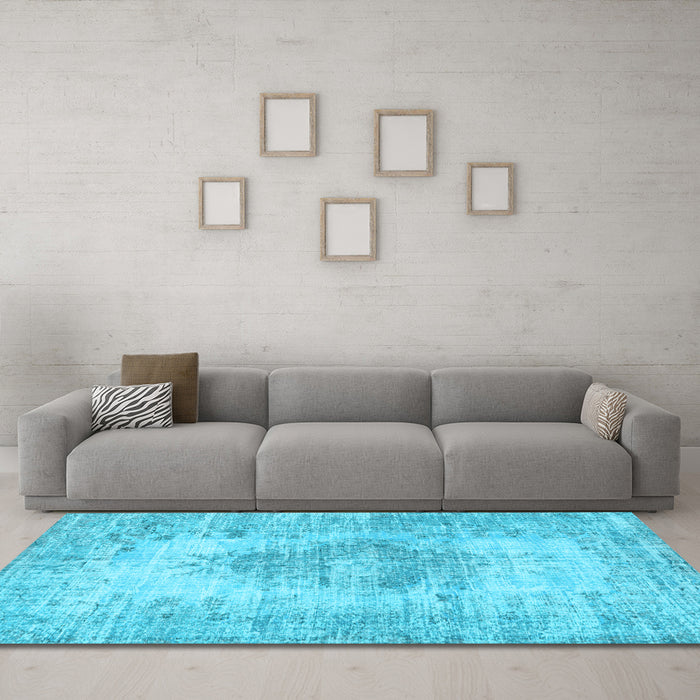 Machine Washable Persian Light Blue Traditional Rug in a Living Room, wshtr3516lblu