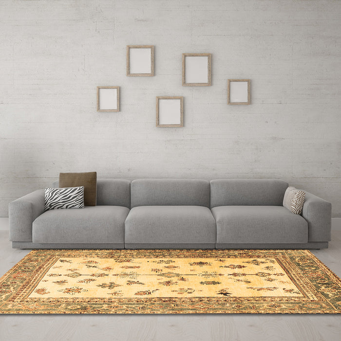 Machine Washable Persian Brown Traditional Rug in a Living Room,, wshtr3517brn
