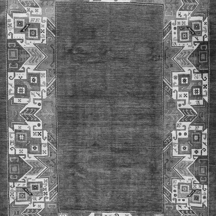 Serging Thickness of Machine Washable Persian Gray Traditional Rug, wshtr3518gry