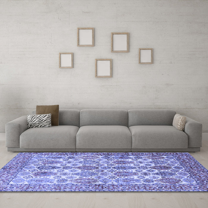 Machine Washable Persian Blue Traditional Rug in a Living Room, wshtr351blu