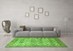 Machine Washable Persian Green Traditional Area Rugs in a Living Room,, wshtr351grn