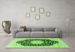 Machine Washable Persian Green Traditional Area Rugs in a Living Room,, wshtr3520grn