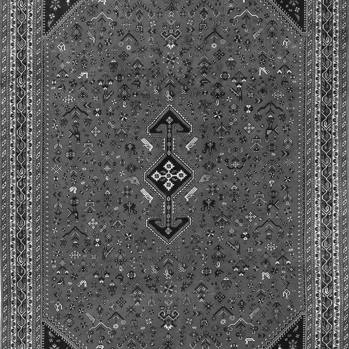 Serging Thickness of Machine Washable Persian Gray Traditional Rug, wshtr3521gry