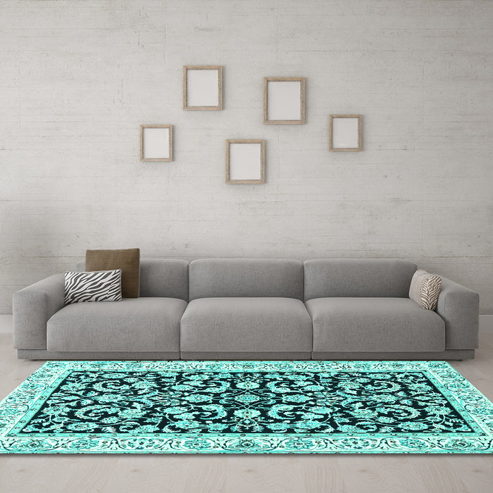 Machine Washable Persian Turquoise Traditional Area Rugs in a Living Room,, wshtr3526turq