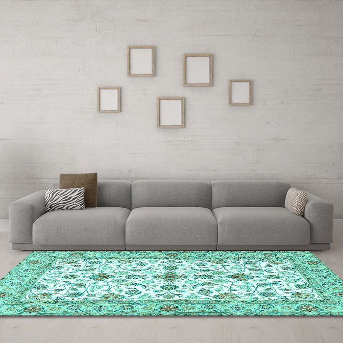 Machine Washable Persian Turquoise Traditional Area Rugs in a Living Room,, wshtr3527turq