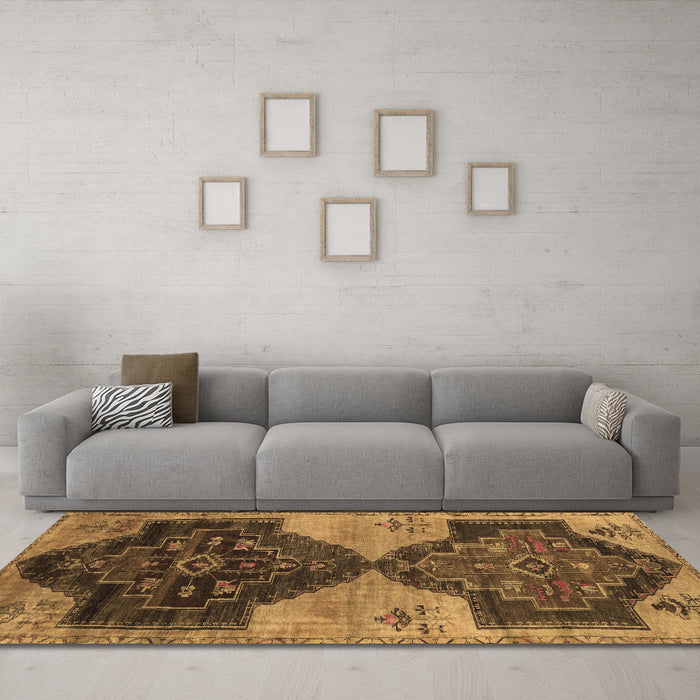 Machine Washable Persian Brown Traditional Rug in a Living Room,, wshtr3528brn