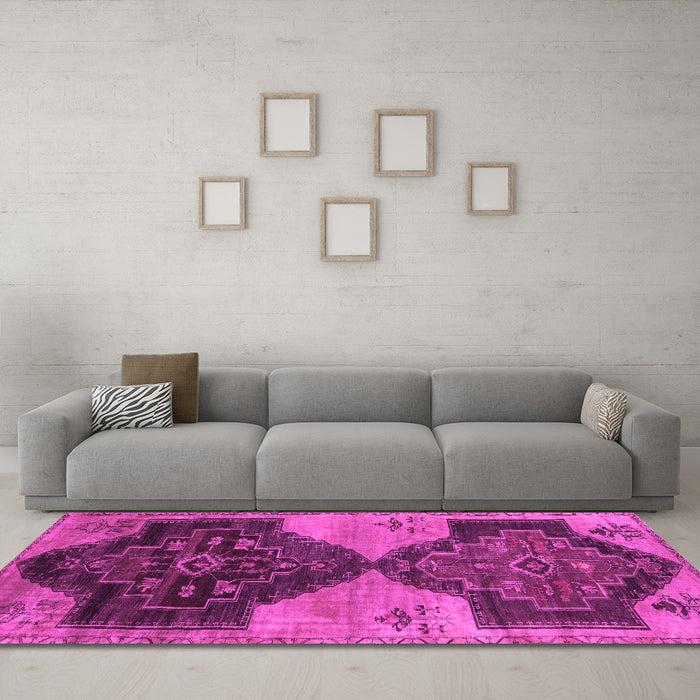 Machine Washable Persian Pink Traditional Rug in a Living Room, wshtr3528pnk
