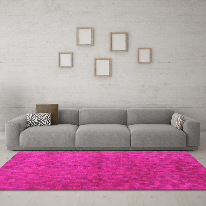 Machine Washable Persian Pink Traditional Rug in a Living Room, wshtr3532pnk