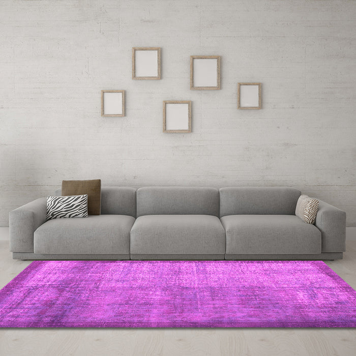 Machine Washable Persian Pink Traditional Rug in a Living Room, wshtr3534pnk