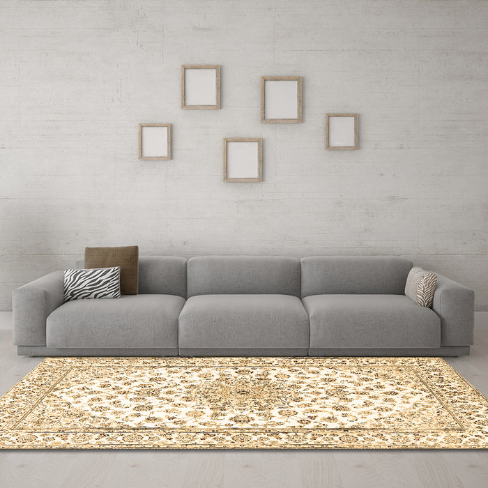 Machine Washable Persian Brown Traditional Rug in a Living Room,, wshtr3535brn