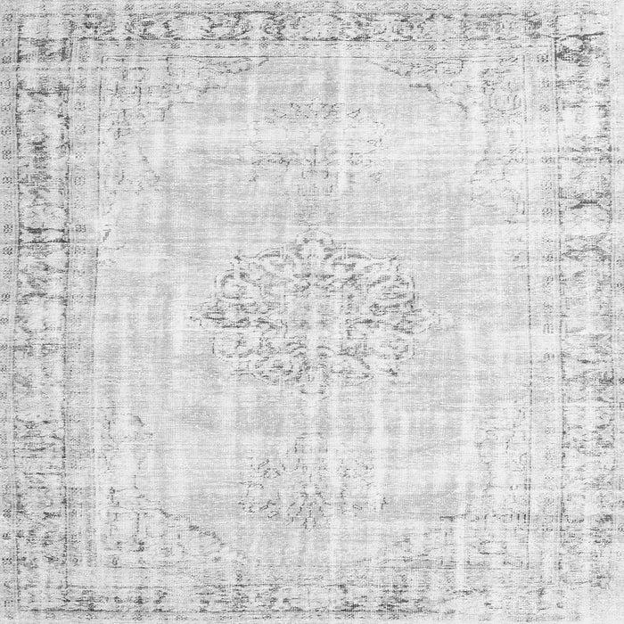 Serging Thickness of Persian Gray Traditional Rug, tr3540gry