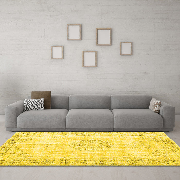 Machine Washable Persian Yellow Traditional Rug in a Living Room, wshtr3540yw